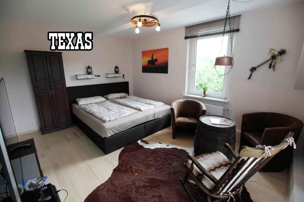 شقة Little Hawaii & Texas باد ويلدنغن الغرفة الصورة